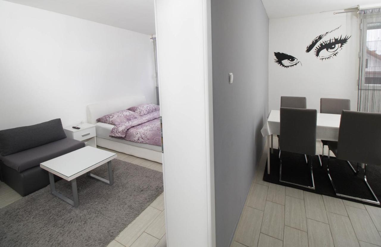 Apartment Sven Vinkovci Extérieur photo