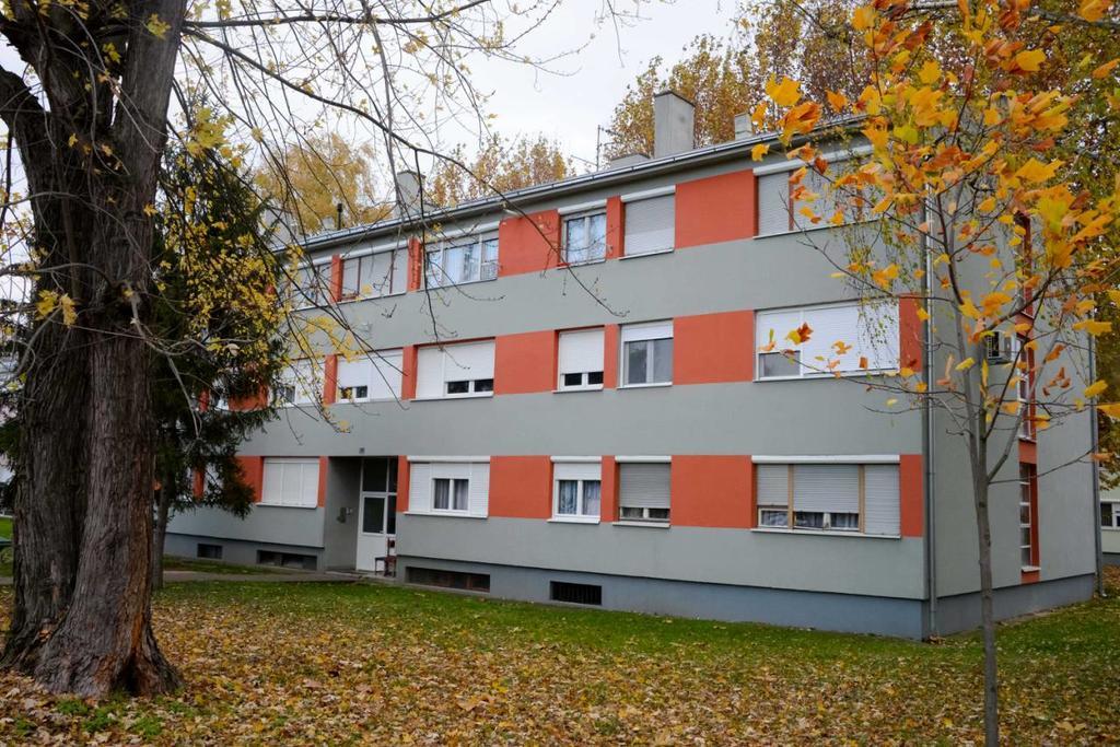 Apartment Sven Vinkovci Extérieur photo